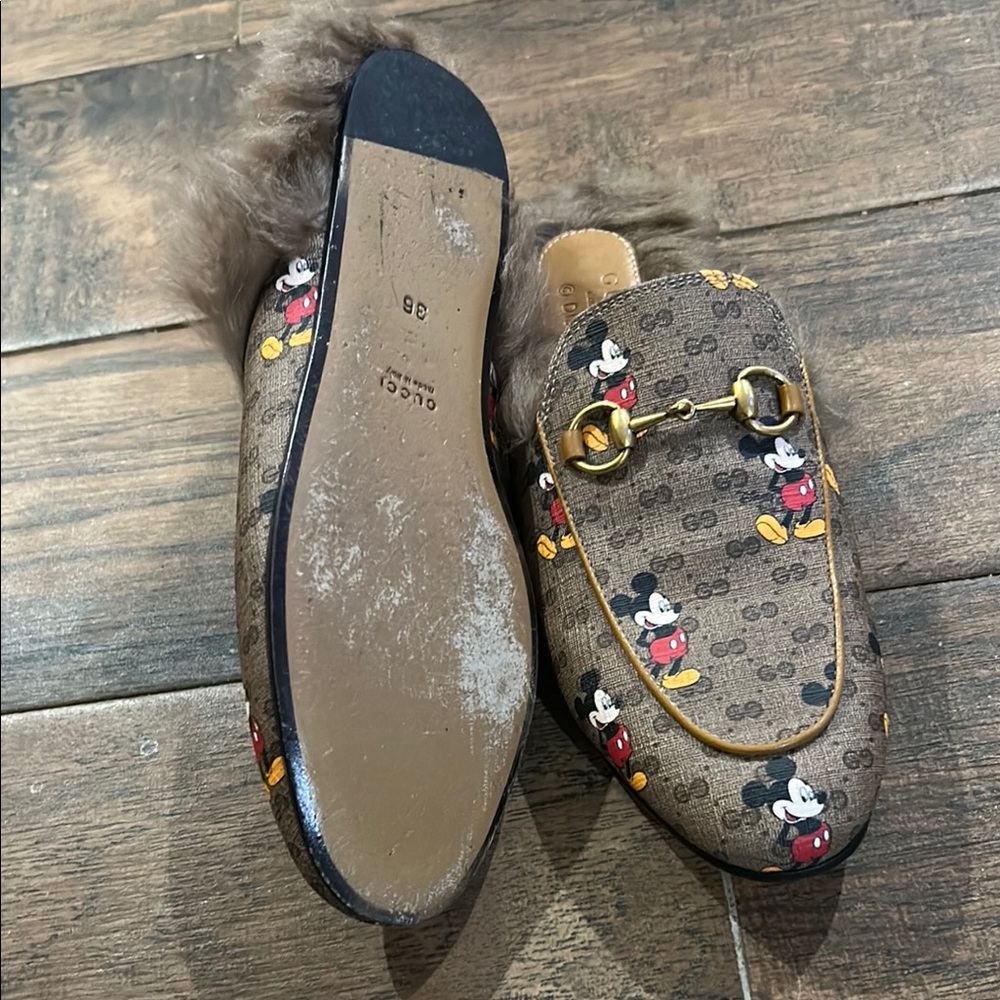 Gucci x Disney Mickey Mouse Fur Lined Princeton Mules Coated Canvas GG EU36 US 6 - Picture 8 of 10